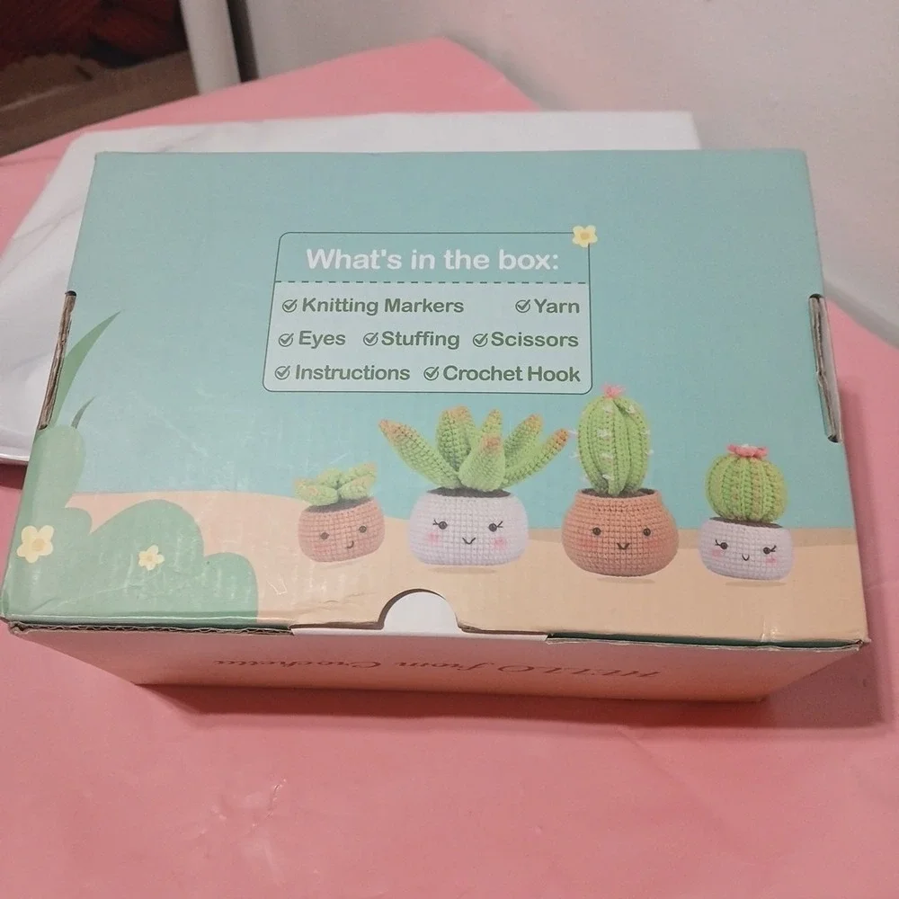 Crochetta Crochet Kit For Beginners Succulents And Cactus New!